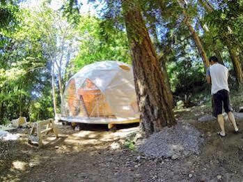 Nectar Yoga B&B On Bowen Island Horseshoe Bay Bagian luar foto