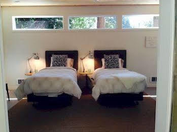 Nectar Yoga B&B On Bowen Island Horseshoe Bay Bagian luar foto